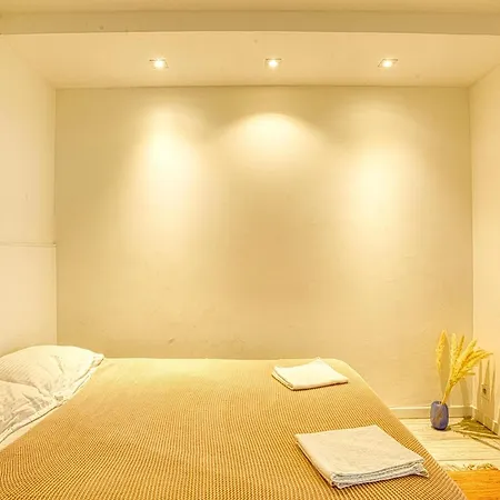 Loft Marina Direct Plage Apartment *